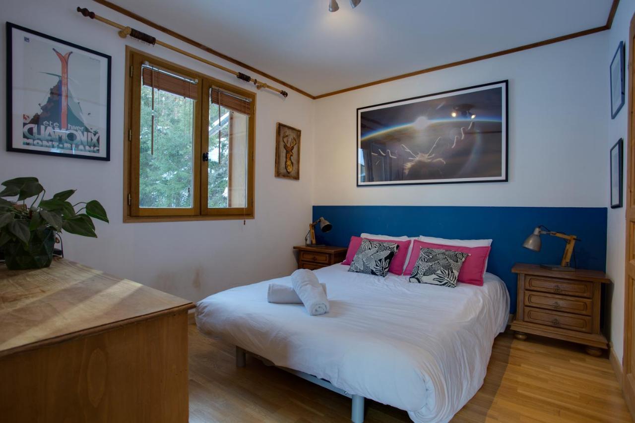 Chamonix Large Chalet, Sleeps 12, 200M2, 5 Bedroom, 4 Bathroom, Garden, Jacuzzi, Sauna Экстерьер фото